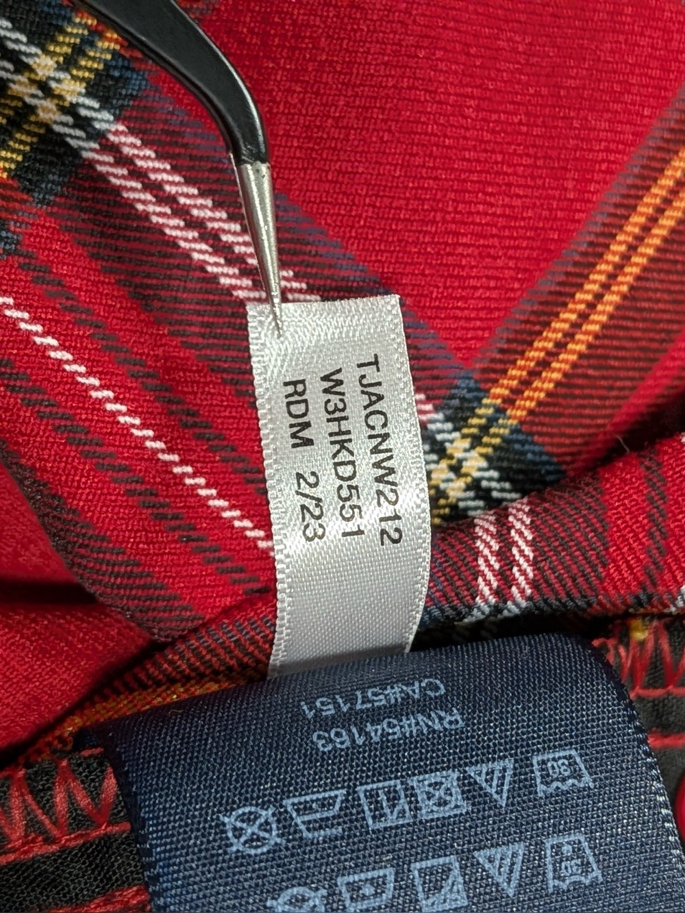Tommy Hilfiger Tribeca Skinny Patterned Pants - Picture 14 of 15